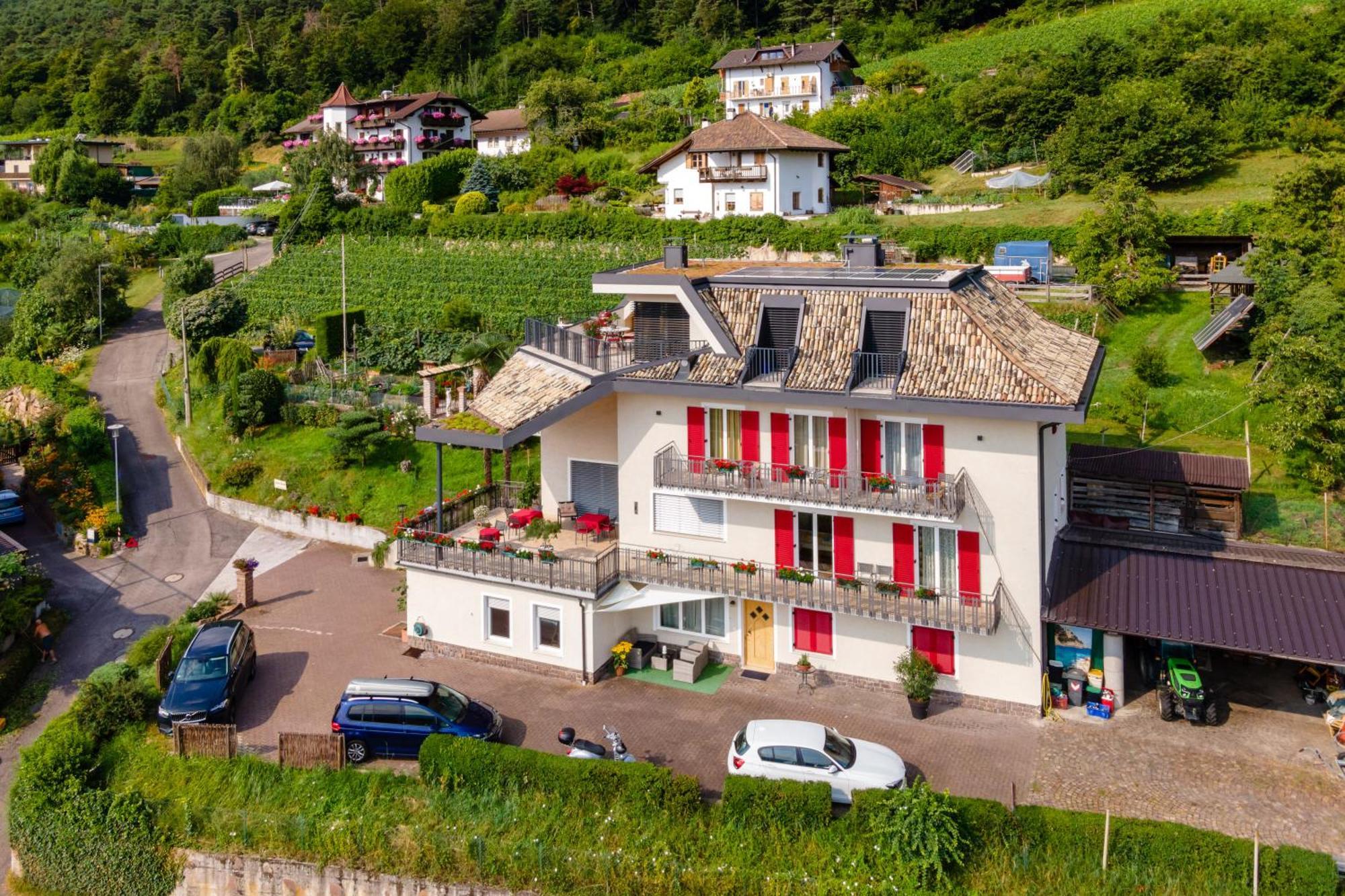 Ferienwohnung Haus Tirol Kaltern Exterior foto